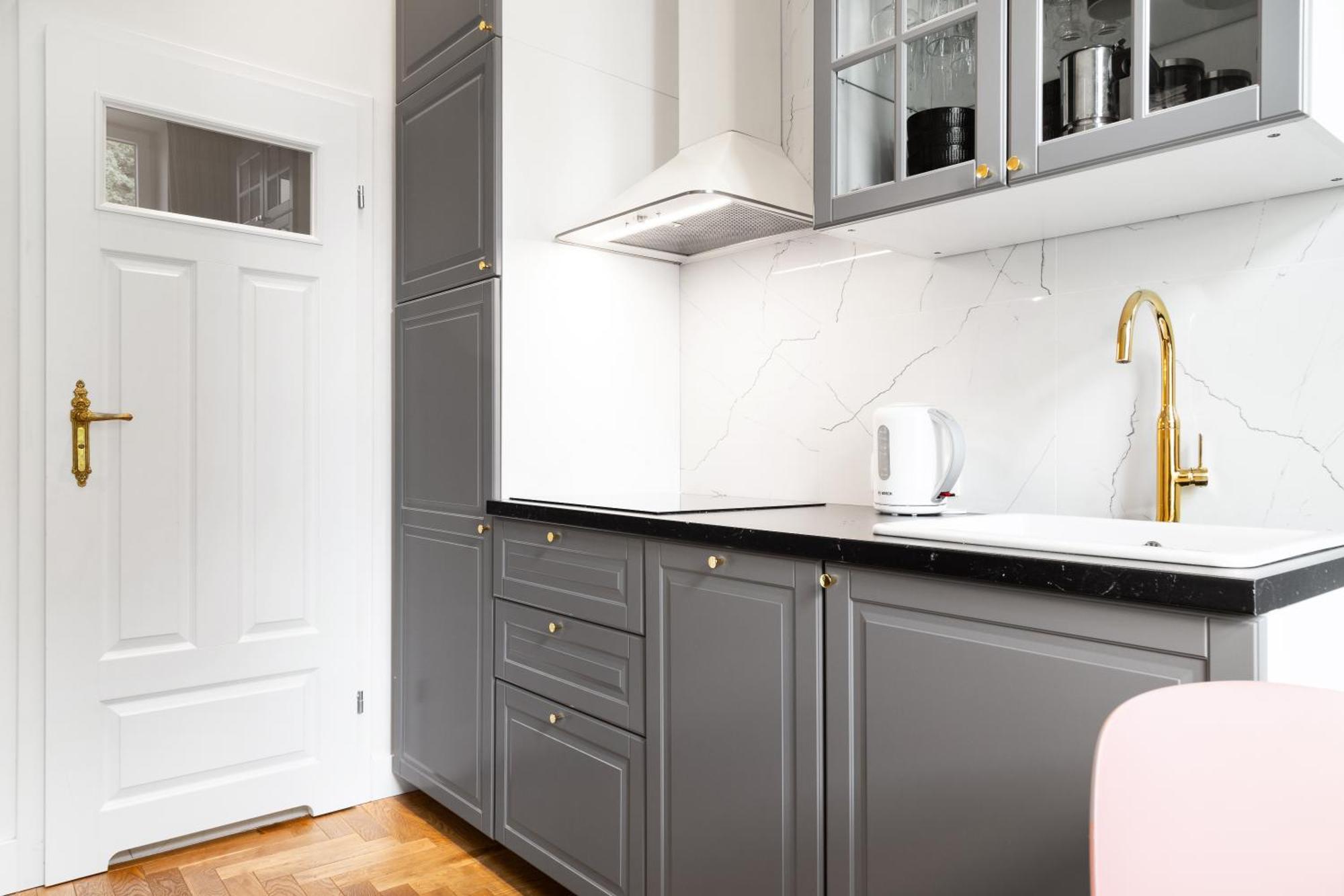 Househost Apartment: Lazarza Street Краков Экстерьер фото